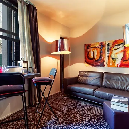 Daire Charming House Iqs