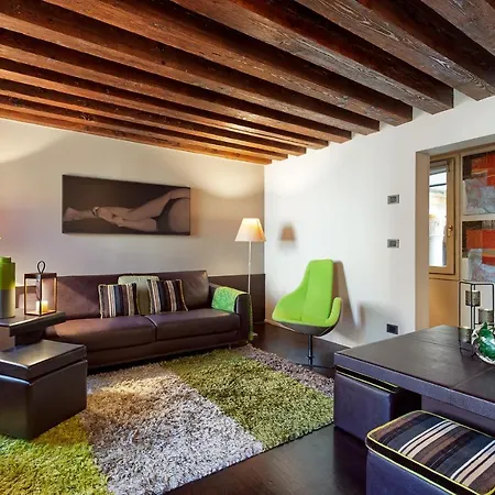 Charming House Iqs Daire Venedik