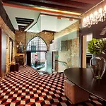Charming House Iqs *
