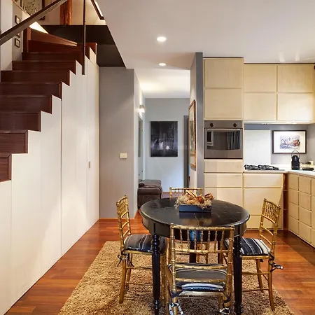 Charming House Iqs Apartment