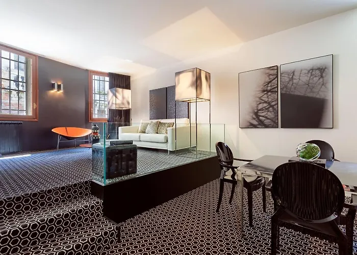 Charming House Iqs Apartamento Venecia