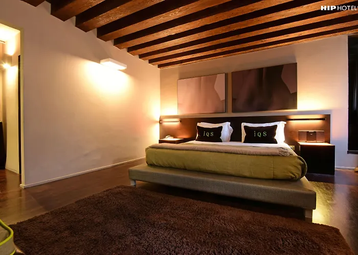 Charming House Iqs Apartamento Venecia